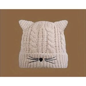 New!  Cream Cat Ear and Whisker Face  Beanie Stocking Cap Hat